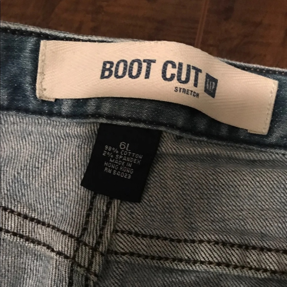 GAP Jeans - Picture 2 of 3